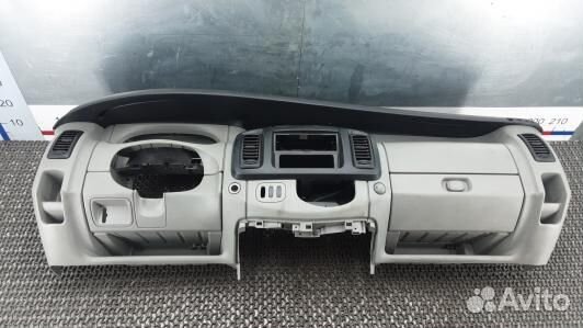 Панель приборов (торпедо) opel vivaro (FBE21IS01)