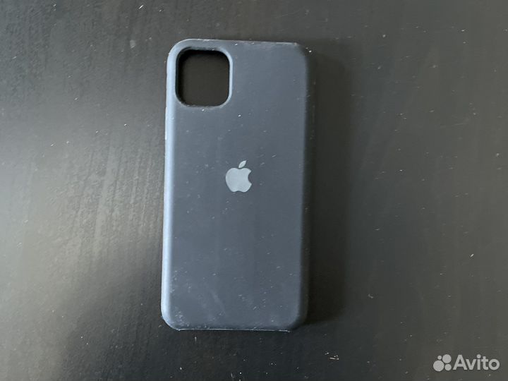 Чехол кожаный на iPhone 11 pro max