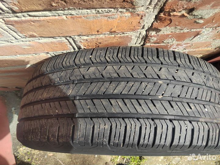 Hankook Dynapro HP2 RA33 235/55 R19 101H