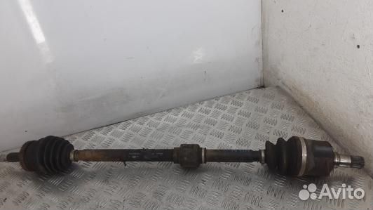 Привод передний правый KIA carens 3 (HBN09N101)