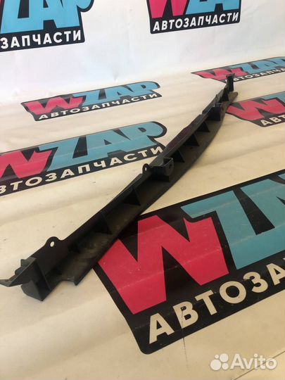 Пластик Tesla Model S 2012 10091700B