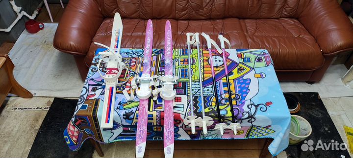 Детские беговые лыжи с палками