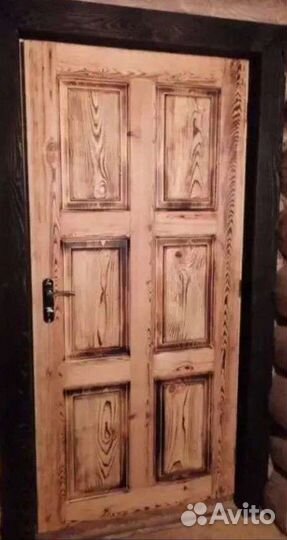 Дверь входная из массива сосны