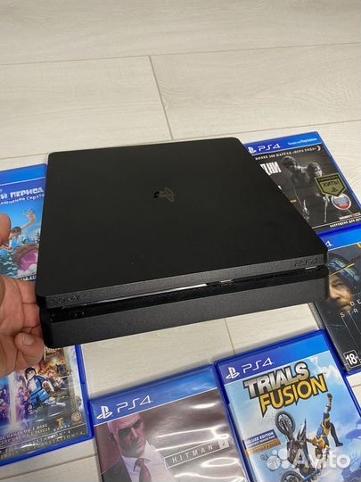 Sony PS4 slim 500gb /2 геймпада /18 игр