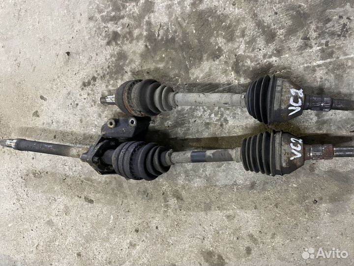 Привод Опель Вектра C 2,2 Z22SE правый