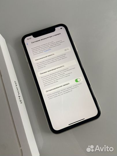 iPhone 11, 64 ГБ
