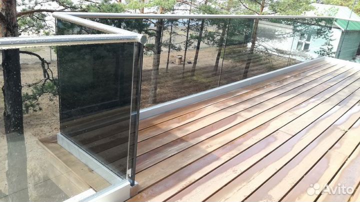 Ограждения из стекла