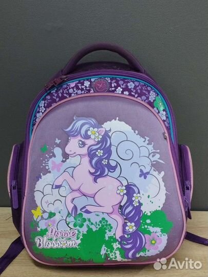 Школьный рюкзак