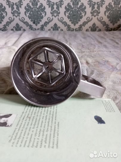 Кружка для фильтрования меда