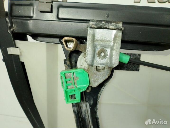 Стеклоподъемный механизм передний правый Audi A4