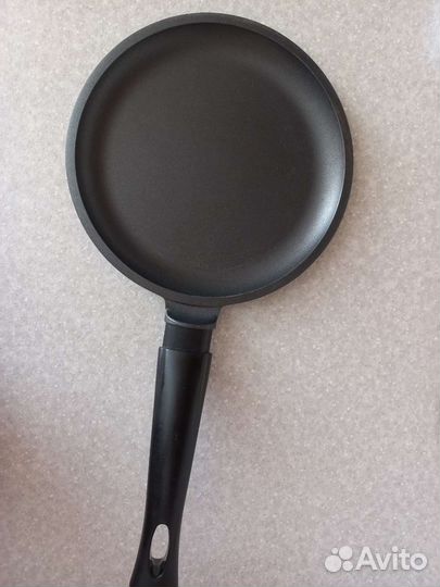 Чугунная сковорода