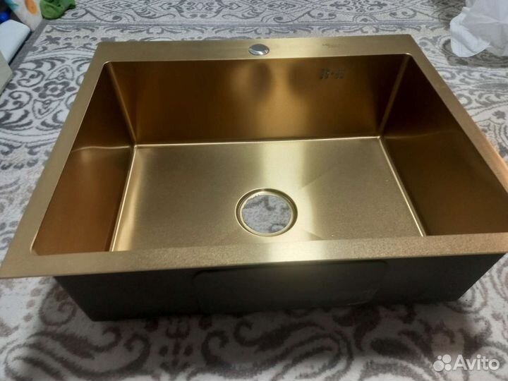 Melana 6050G