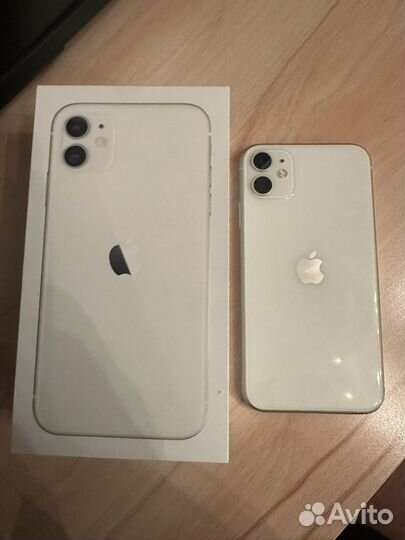 iPhone 11, 64 ГБ
