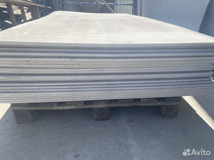 Стекломагнезитовый лист