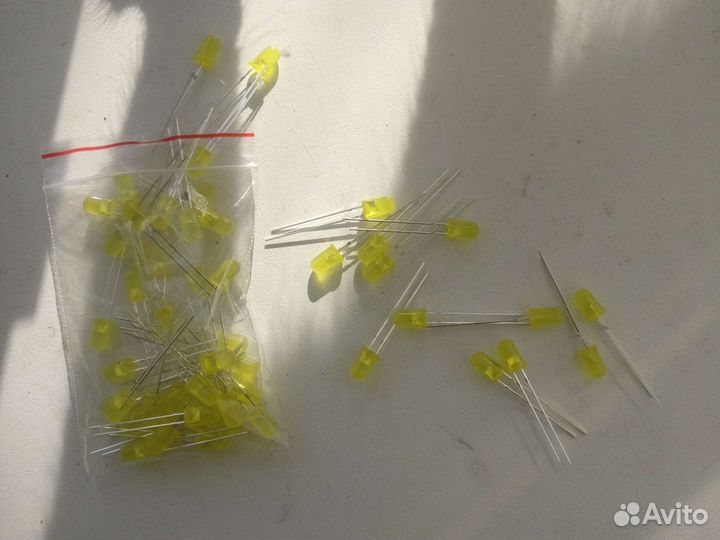 Светодиодные лампочки мигающие