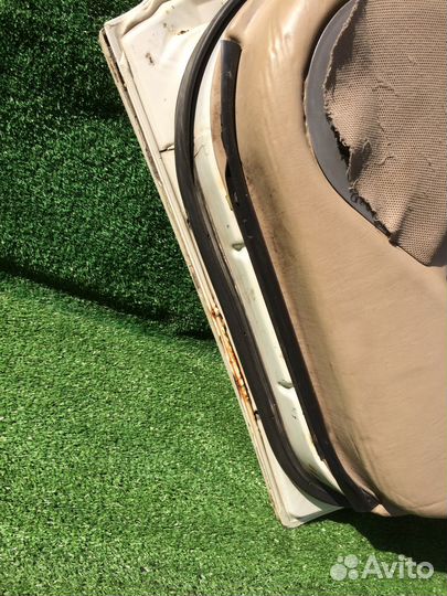 Дверь задняя правая Lexus LX470 J100 Перламутр вмя