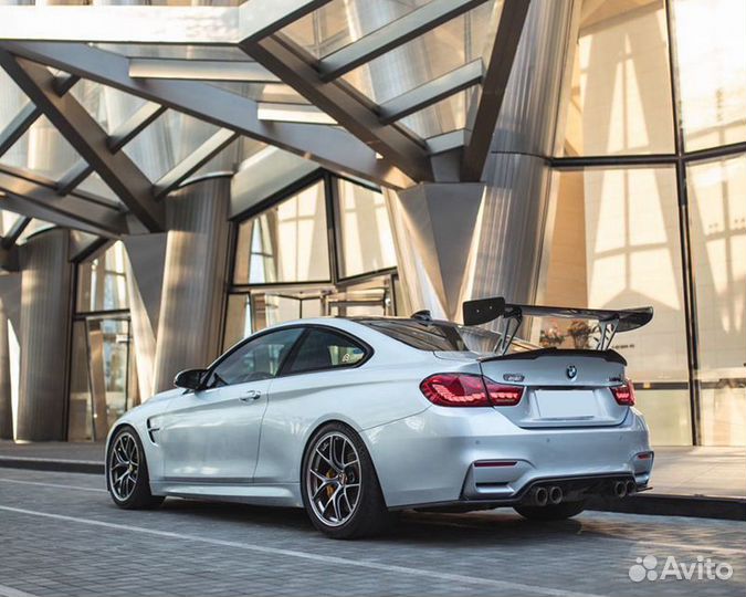 Спойлер BMW M3 F80, GTS стиль, черный глянец