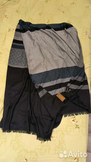 Палантин gucci