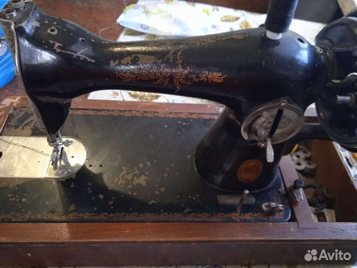 Швейная машинка