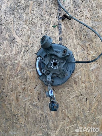 Кулак поворотный в сборе задний правый Honda Cr-V