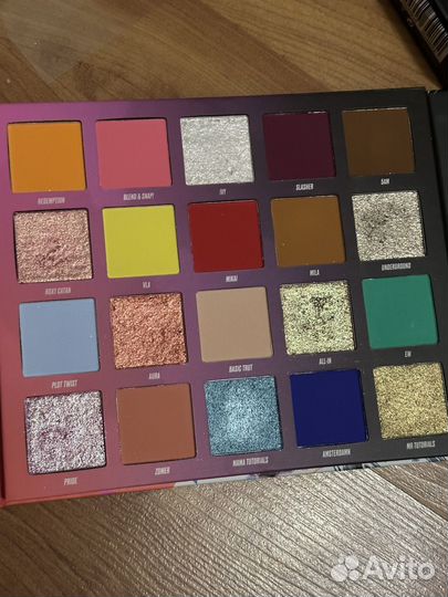 Большая палетка теней Beauty Bay