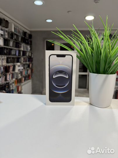 iPhone 16e, 128 ГБ