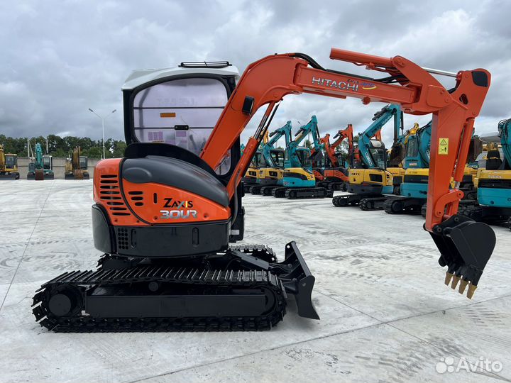 Мини-экскаватор Hitachi ZX30UR, 2016