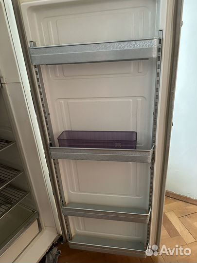 Холодильник ЗИЛ