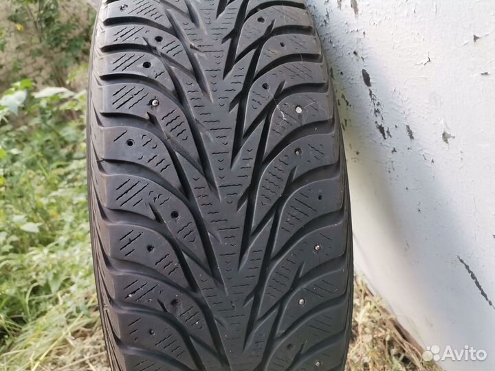 Yokohama Ice Guard Stud IG55 205/60 R16 96T