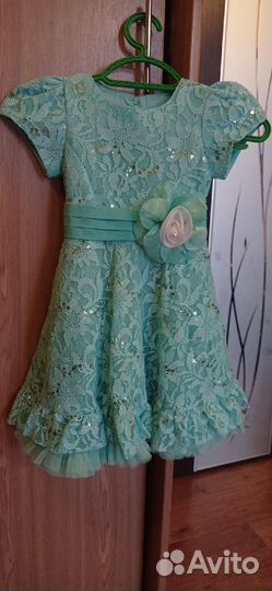 Продам платья