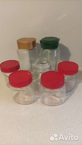 Банки стеклянные и металл. Ложки деревянные,сито