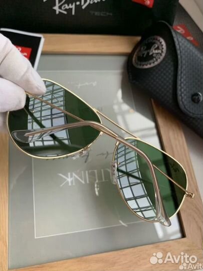 Солнцезащитные очки Ray Ban зеленые