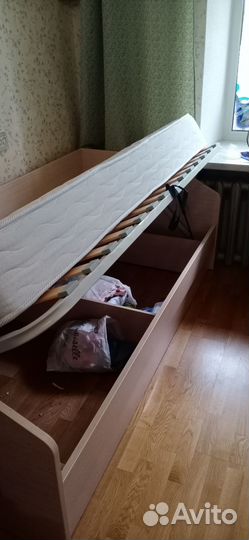 Продам мебель для подростка