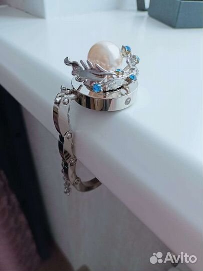 Красивый портативный крючок для сумки