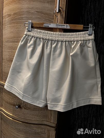 Шорты женские