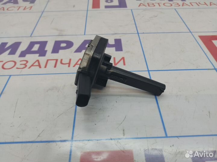 Датчик уровня масла Audi A6 (С6) 06E907660