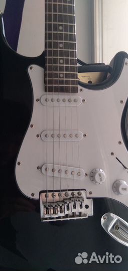 Электрогитара