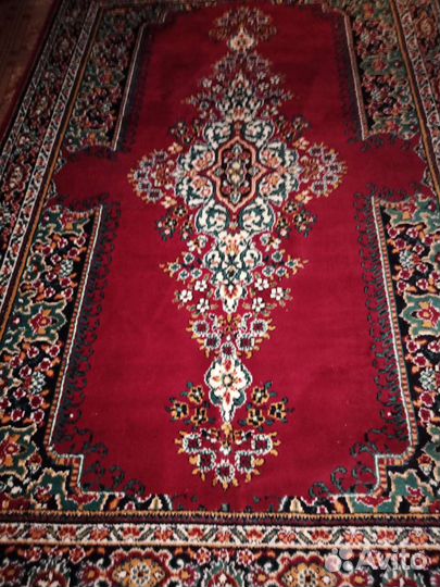 Ковер шерстяной