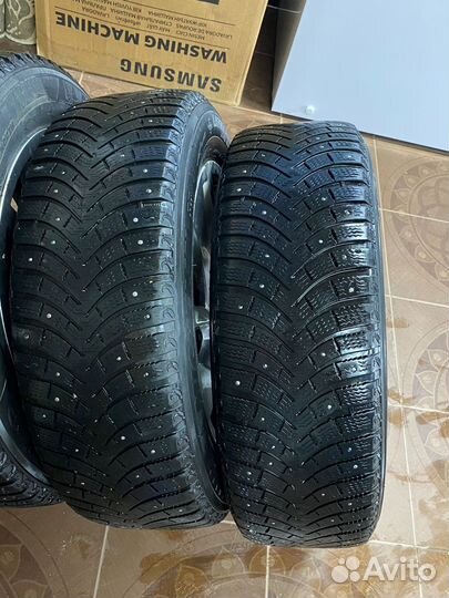 Michelin Latitude X-Ice North 225/60 R18