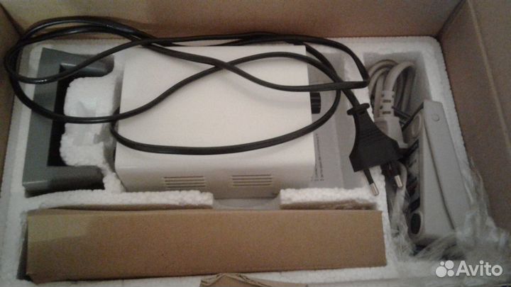 Машинка для маникюра стронг-90 с педалью