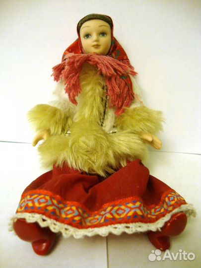 Куклы фарфоровые коллекционные