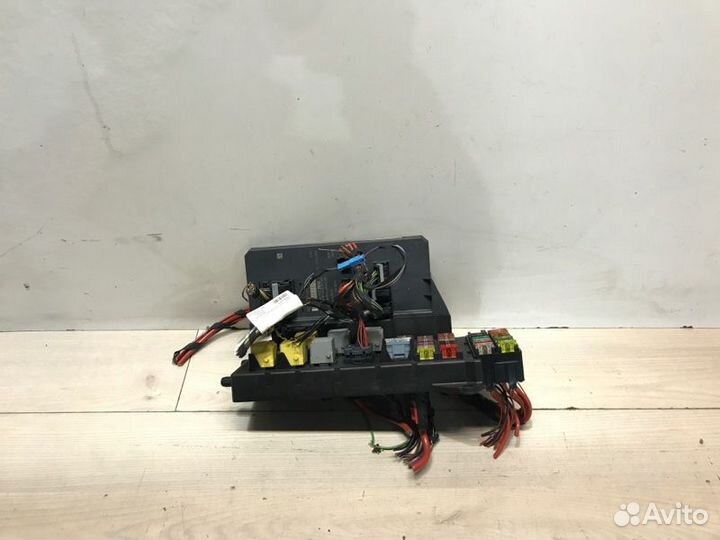 Блок предохранителей Mercedes Sprinter W906