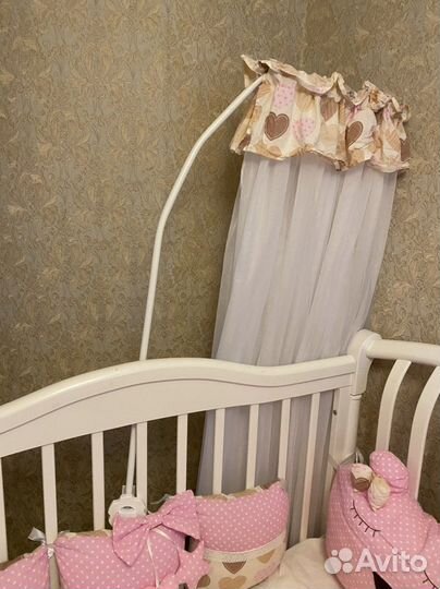 Бортики и балдахин в кроватку для девочки