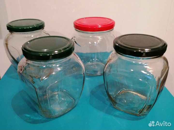 Банки стеклянные с крышками и без