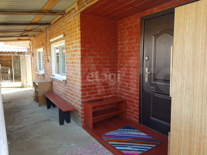 Дом 63 м² на участке 10 сот.