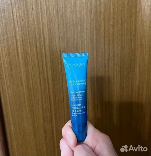 Clarins Бальзам для губ hydra-essentiel