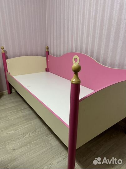 Кровать для девочки 