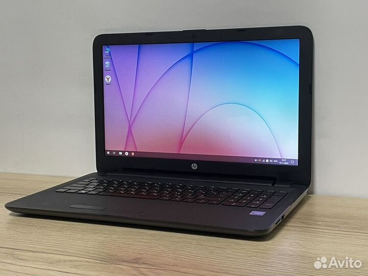 Современный ноутбук HP аккумулятор / intel