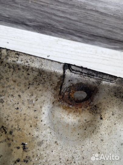 Кожух коллектора Mitsubishi Lancer 9 4G18 2005