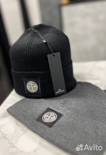 Мужская шапка Stone Island